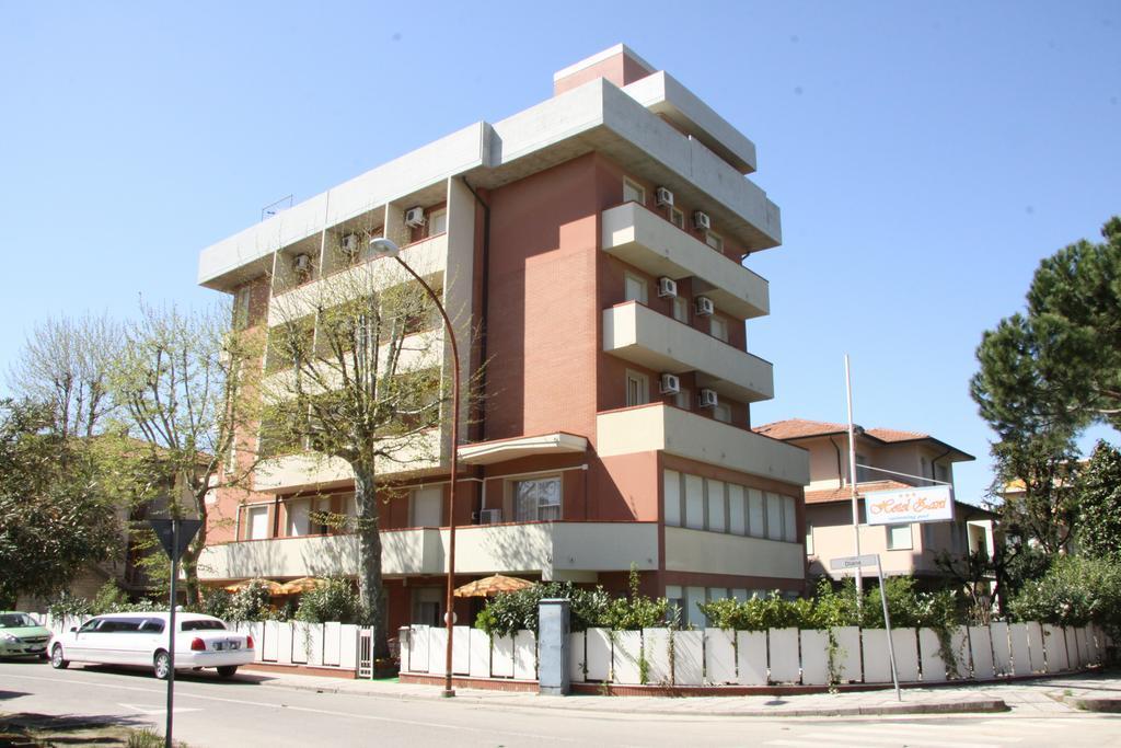 Hotel Zani Cervia Exterior foto